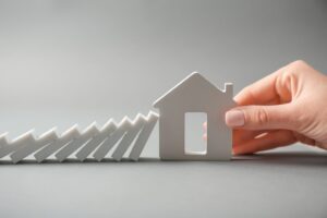 Odszkodowania za szkody majątkowe: Kiedy i jak ubiegać się o rekompensatę?